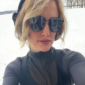 Meet your Posher, Taylor